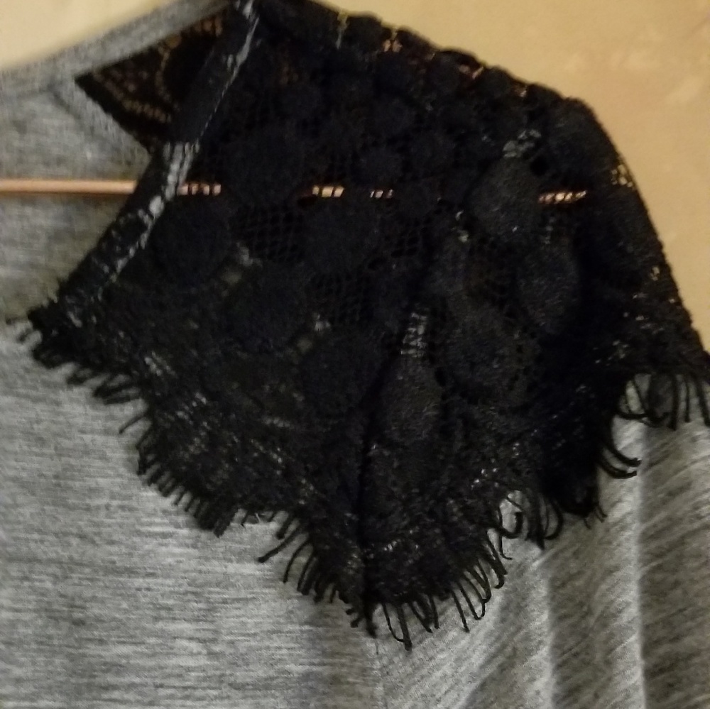 Old Navy Long Sleeves  Top - Picture 3 of 7
